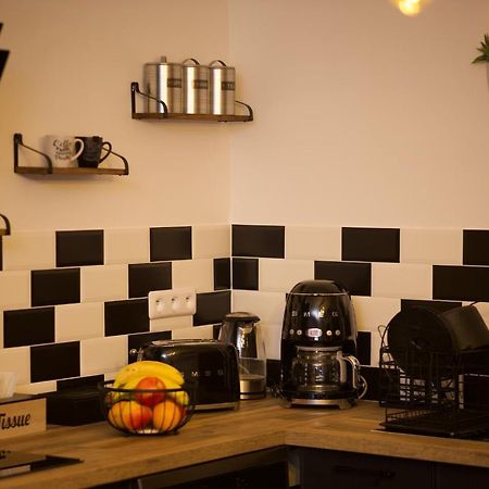 Beau T3 Style Industriel N20 Orly Paris Wifi Underground Industry Apartment La Ville-du-Bois Bagian luar foto