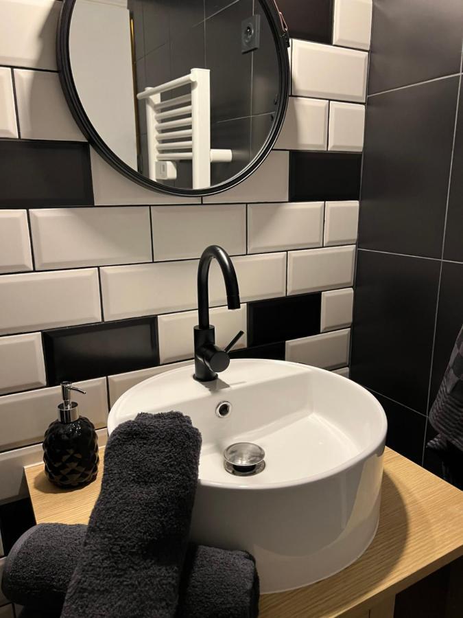 Beau T3 Style Industriel N20 Orly Paris Wifi Underground Industry Apartment La Ville-du-Bois Bagian luar foto